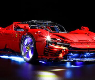 Lightailing-Ferrari